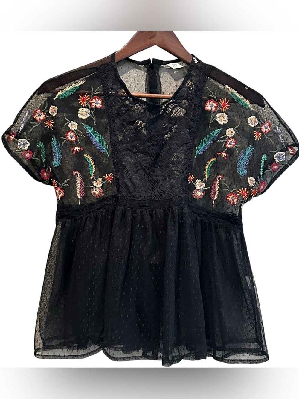Vintage y2k Zara Flowy Lace Short Sleeve  Embroidered Floral Black Top Size XS